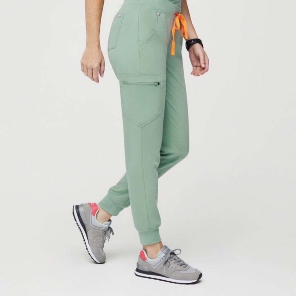 Figs Women’s Zamora Jogger Scrub Pant